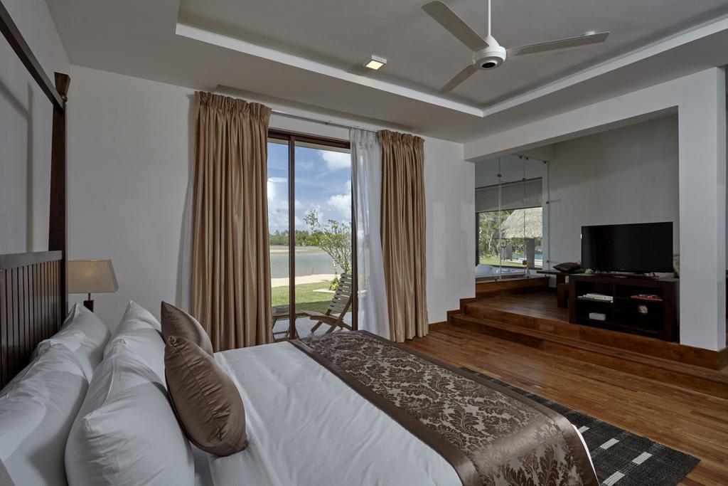 Amaranthe Bay Resort & Spa Тринкомале Стая снимка