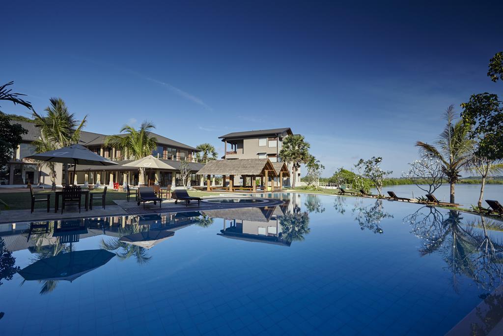 Amaranthe Bay Resort & Spa Тринкомале Екстериор снимка