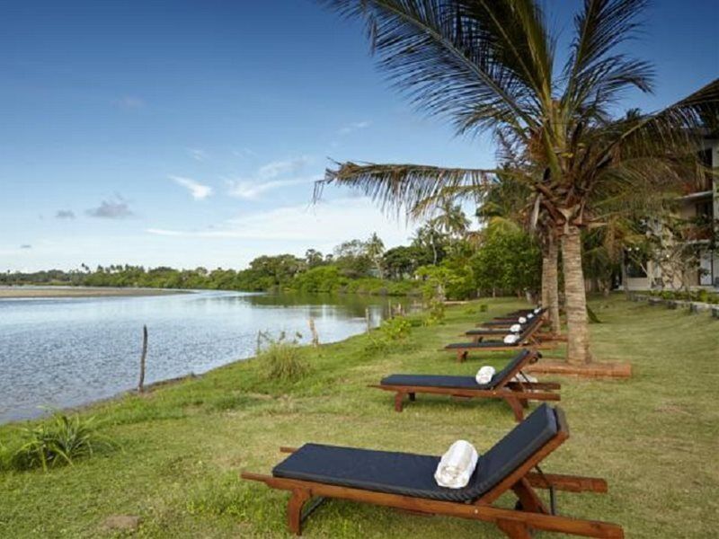 Amaranthe Bay Resort & Spa Тринкомале Екстериор снимка